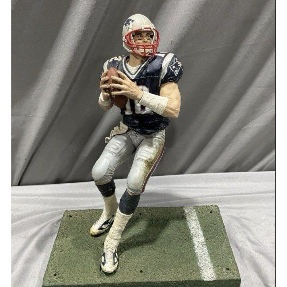 TOM BRADY 2005 McFarlane NFL Series New England Patriots  12" Figure NO BOX
